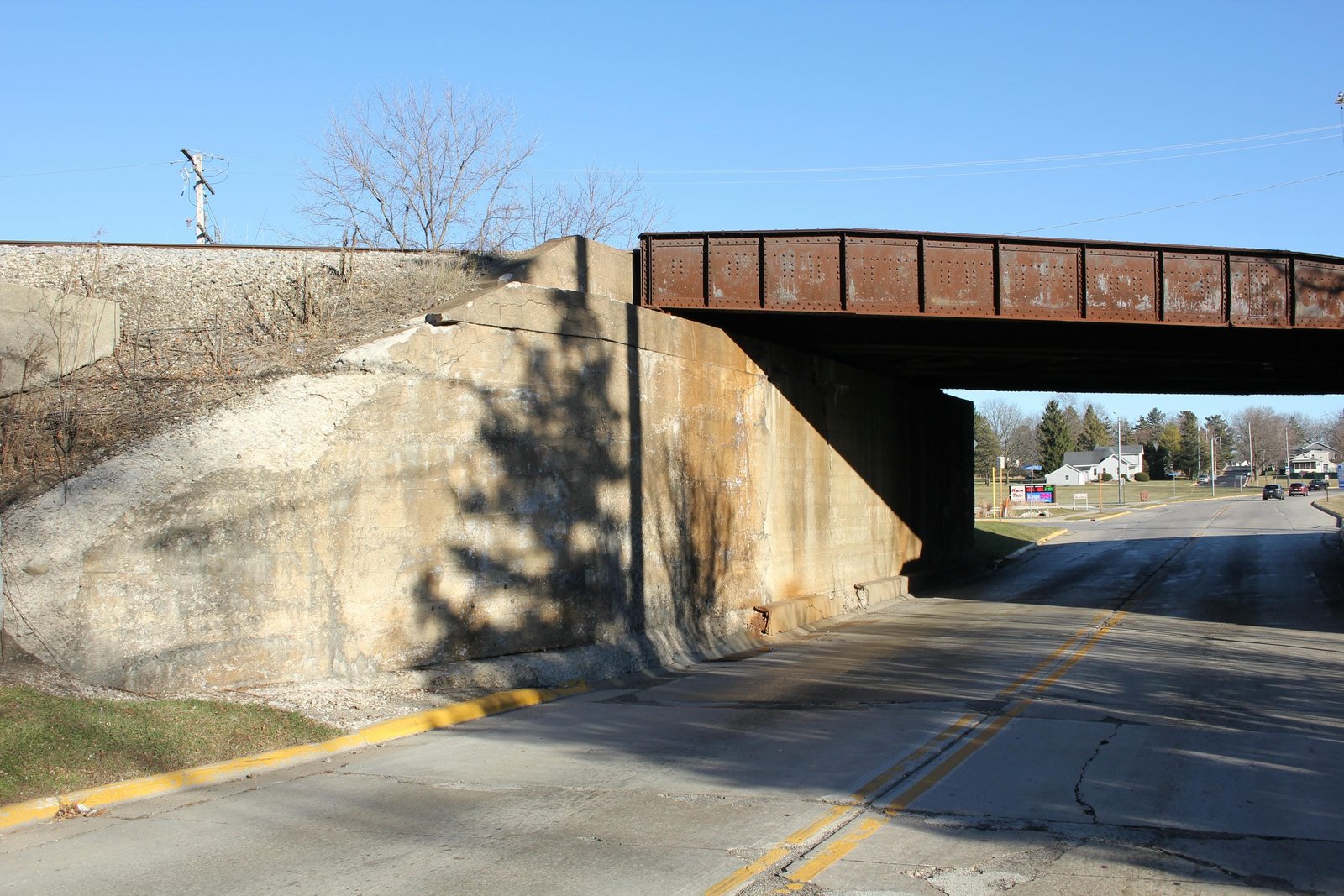 North abutment